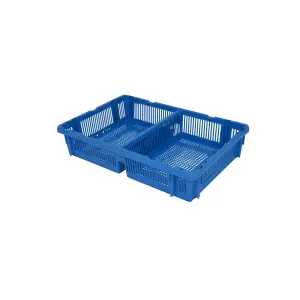 Csibeszállító tárolóláda 595x393x120 mm, perforált alj és oldalak, kék