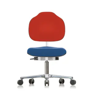 Werksitz 1320 Ergo KiGa Classic chair with five-pointed star base on castors