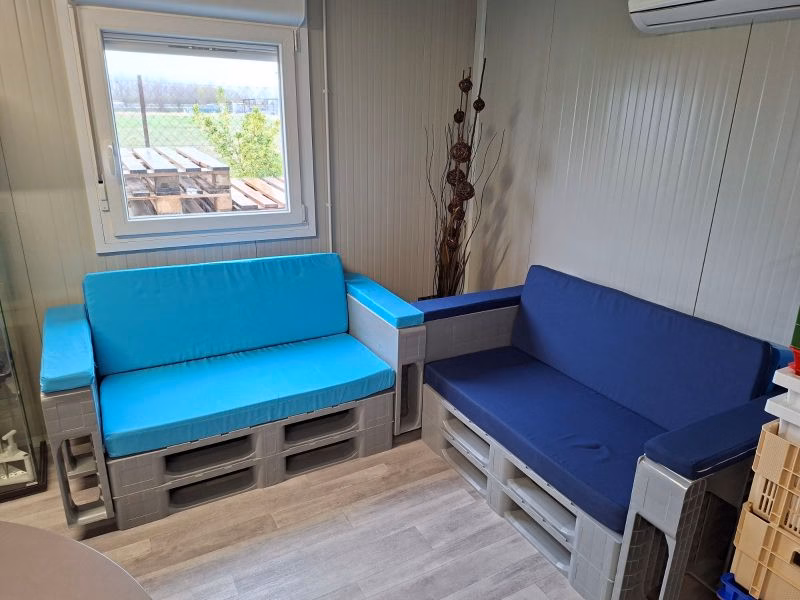 Pallet furniture, double sofa